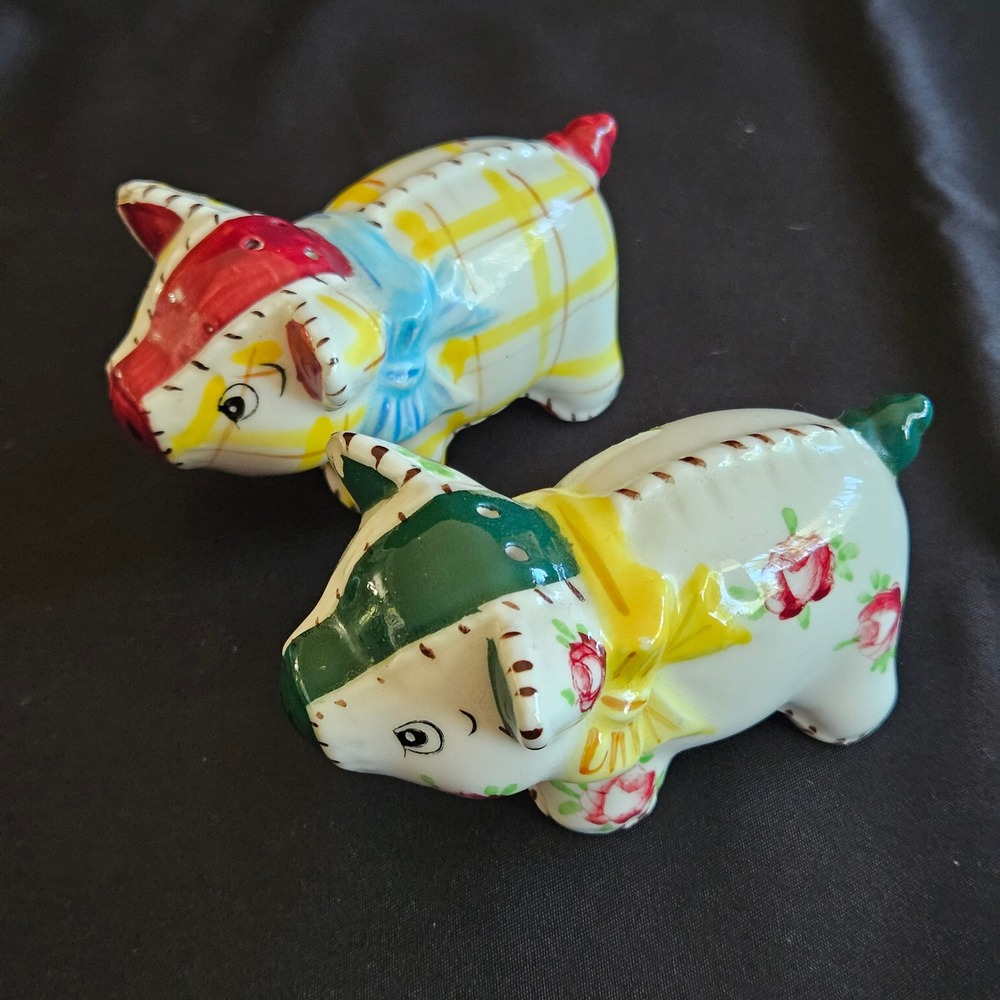 Vintage Patchwork Handpainted Pig Salt and Pepper Shakers